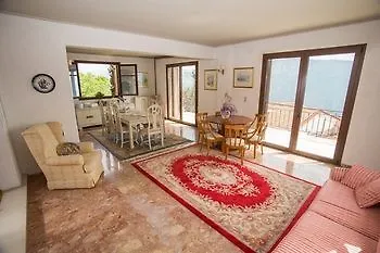 Historic 3* Delphi